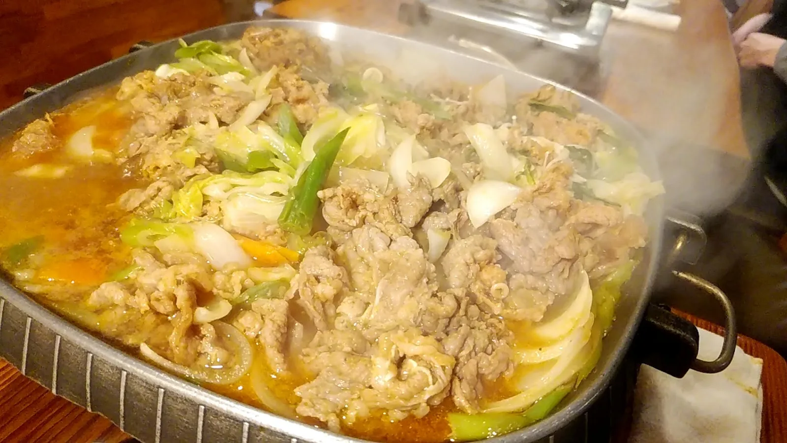 韓国料理 オムニ食堂 · 6