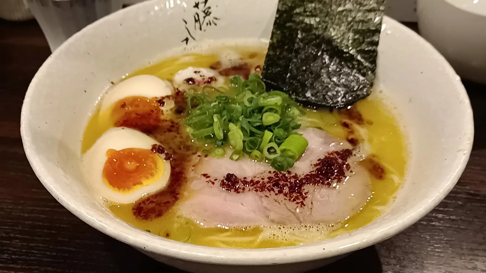 麺屋 藤しろ 三軒茶屋店